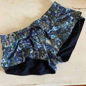 Reversible Lululemon shorts ✨